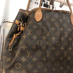 Authentic Louis Vuitton Bag